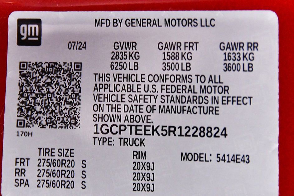 Used 2024 Chevrolet Colorado Trail Boss w/ Technology Package image 15