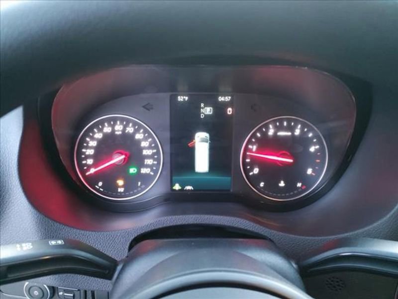 Used 2024 Mercedes-Benz Sprinter 2500 image 19