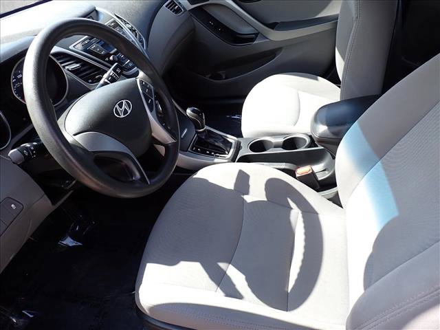 Used 2016 Hyundai Elantra SE FWD image 7