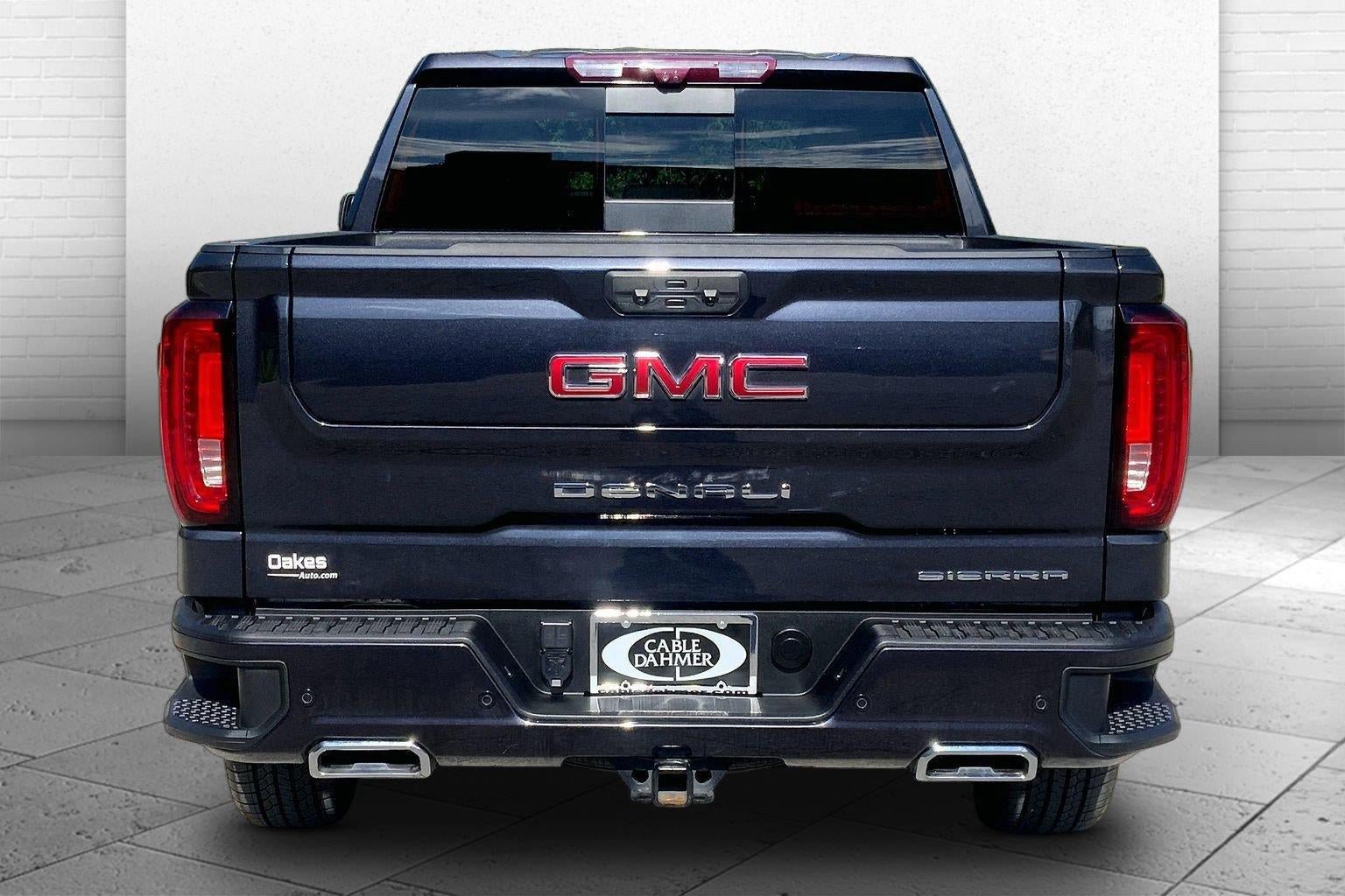Used 2024 GMC Sierra 1500 Denali w/ Denali Reserve Package AWD/4WD image 3