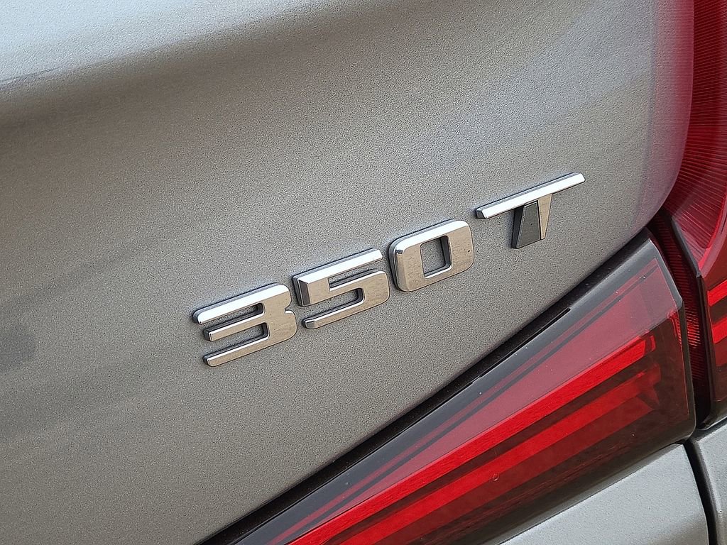 Used 2024 Cadillac XT4 Premium Luxury image 13