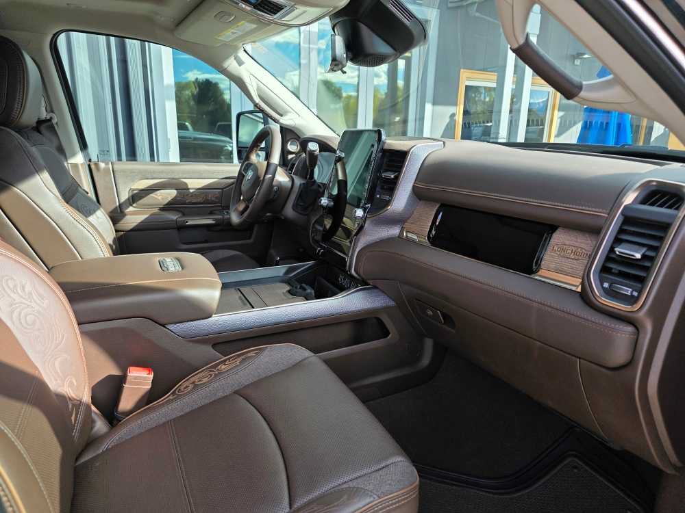 Used 2025 RAM 3500 Longhorn AWD/4WD image 14