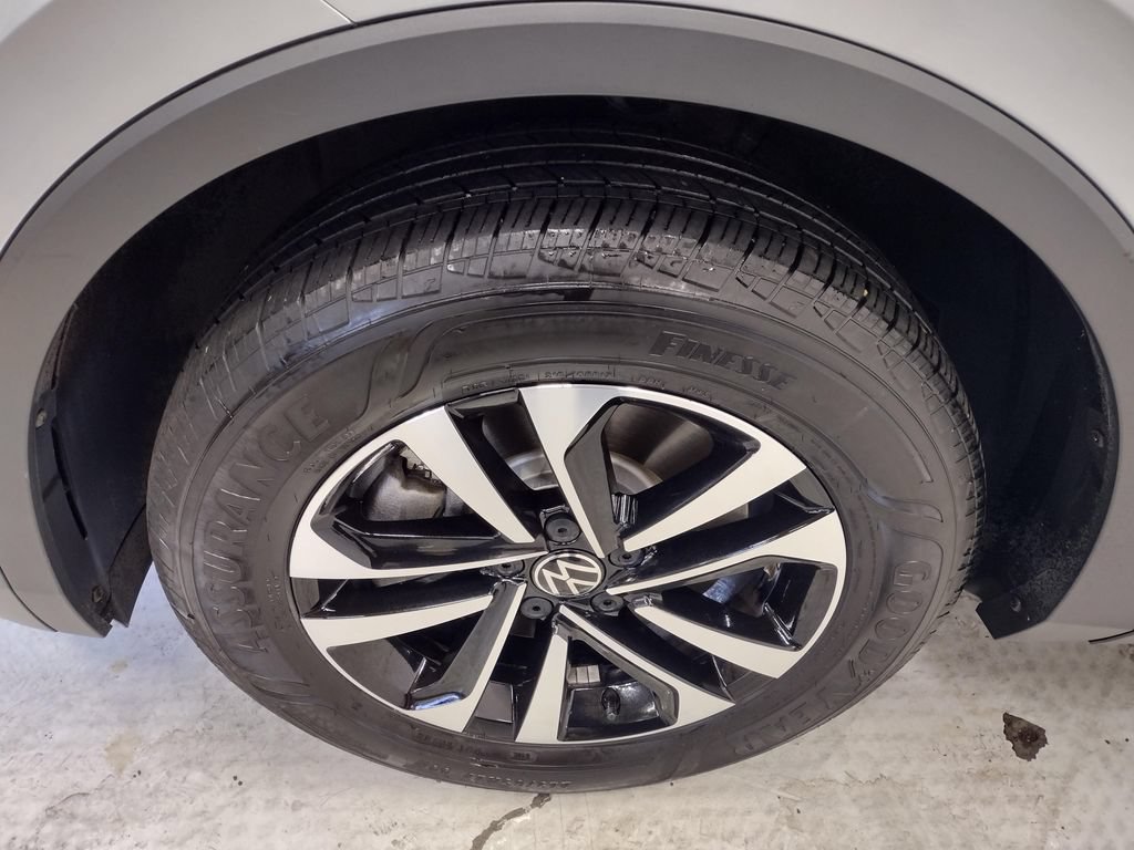 Certified 2023 Volkswagen Tiguan S AWD/4WD image 6