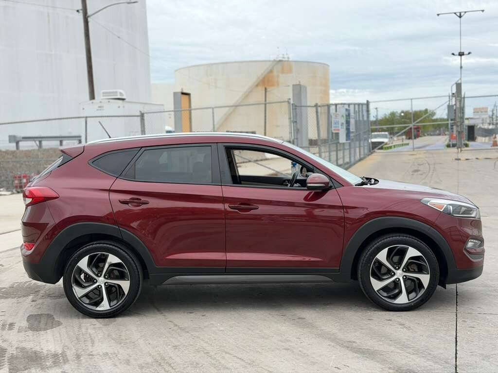 Used 2016 Hyundai Tucson Sport AWD/4WD image 8