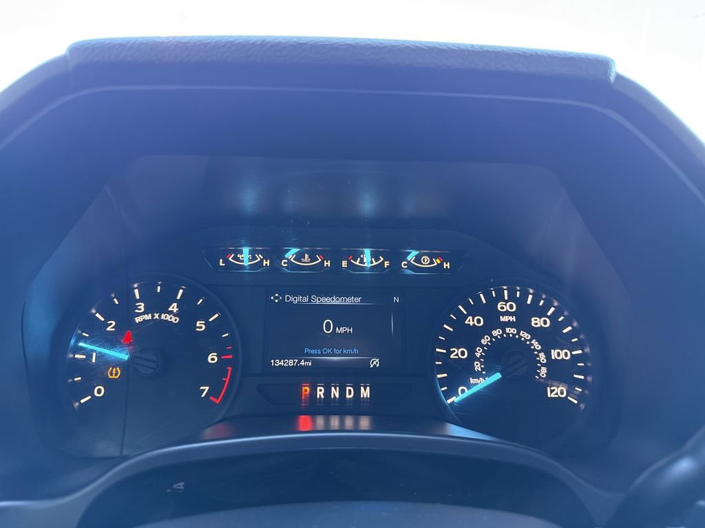 Certified 2018 Ford F150 XL w/ Equipment Group 101A Mid image 16