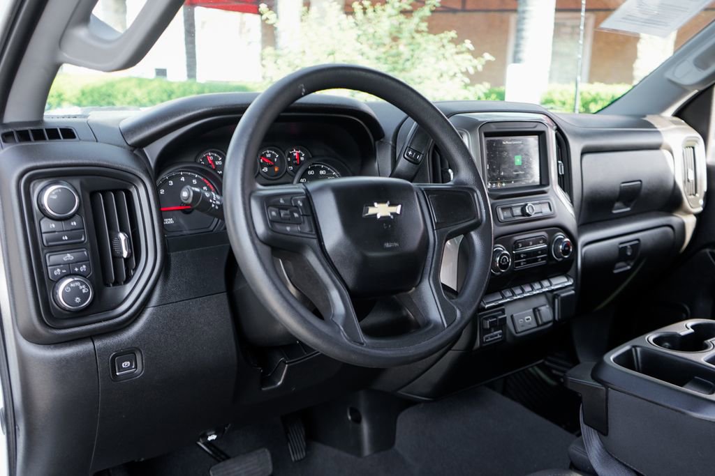 Used 2024 Chevrolet Silverado 2500 Custom w/ Custom Convenience Package image 21