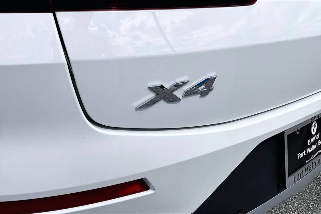 Certified 2025 BMW X4 xDrive30i w/ Convenience Package AWD/4WD image 26