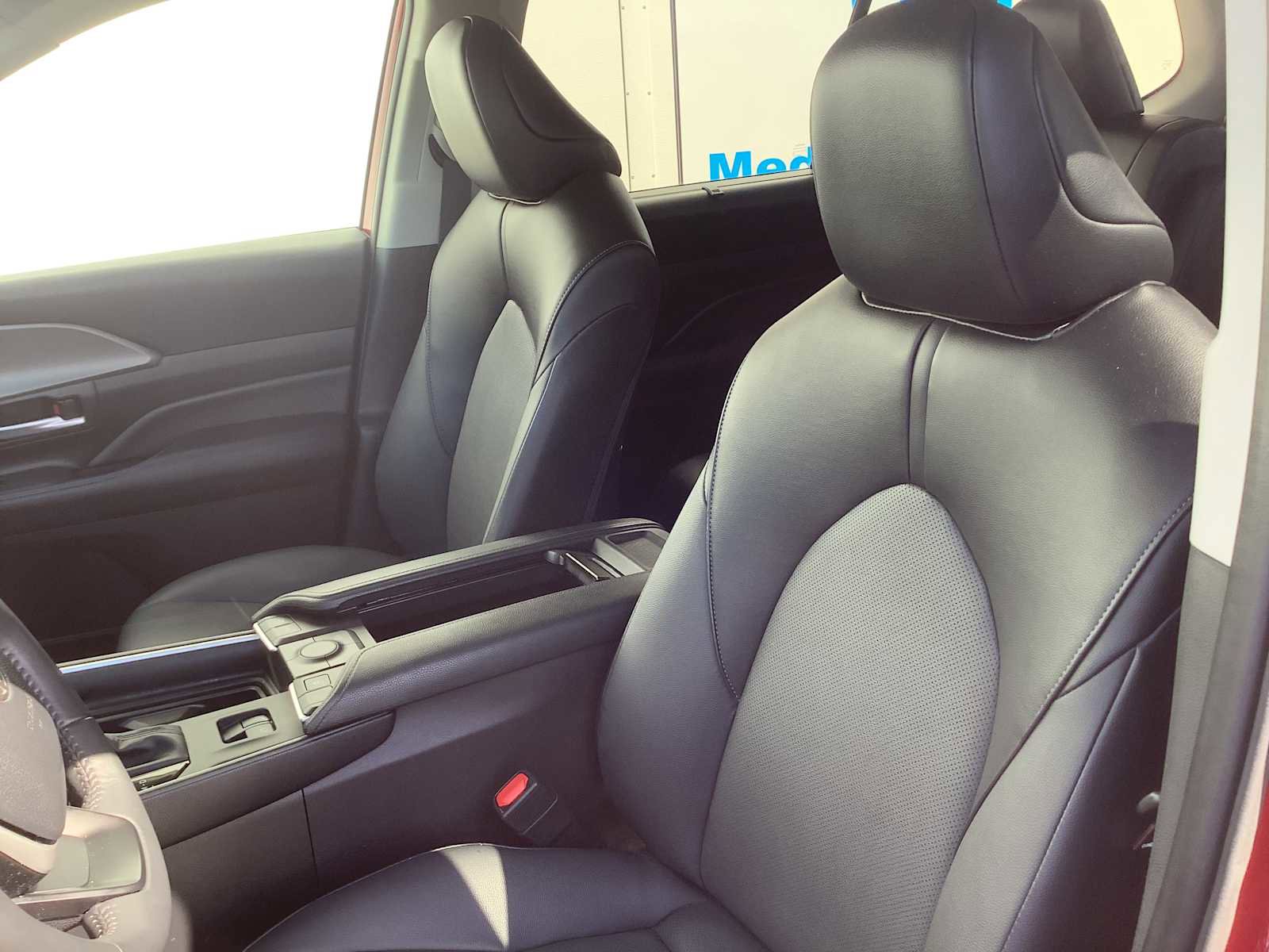Used 2024 Toyota Grand Highlander XLE image 11