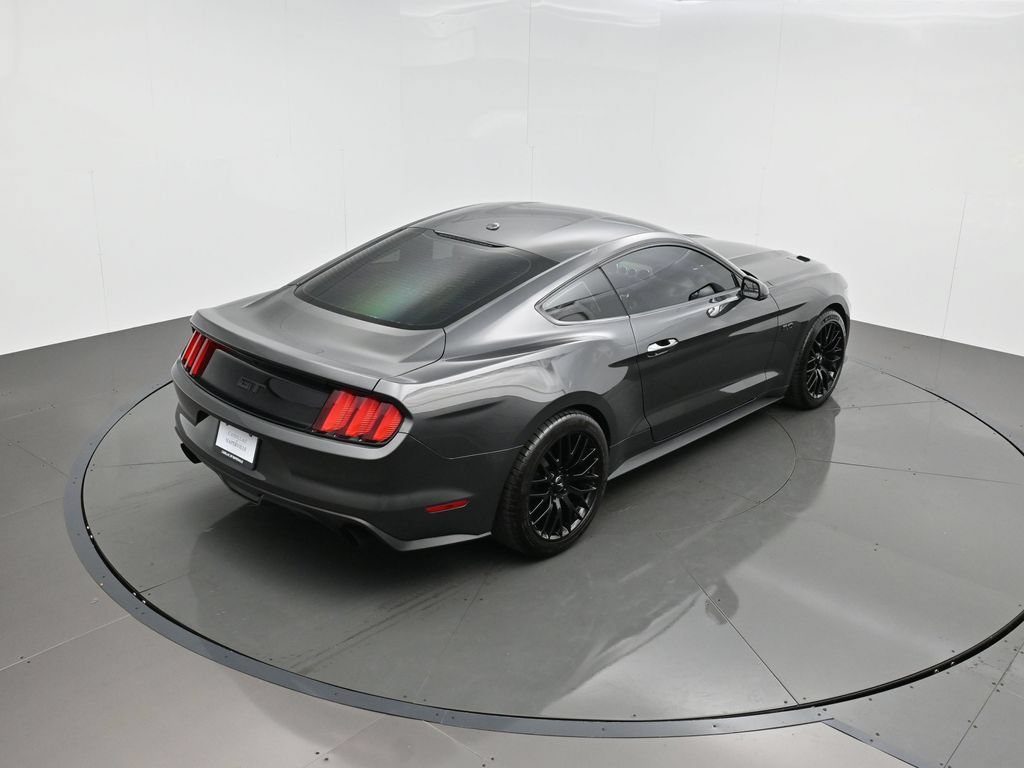 Used 2017 Ford Mustang GT Premium w/ GT Performance Package RWD image 40