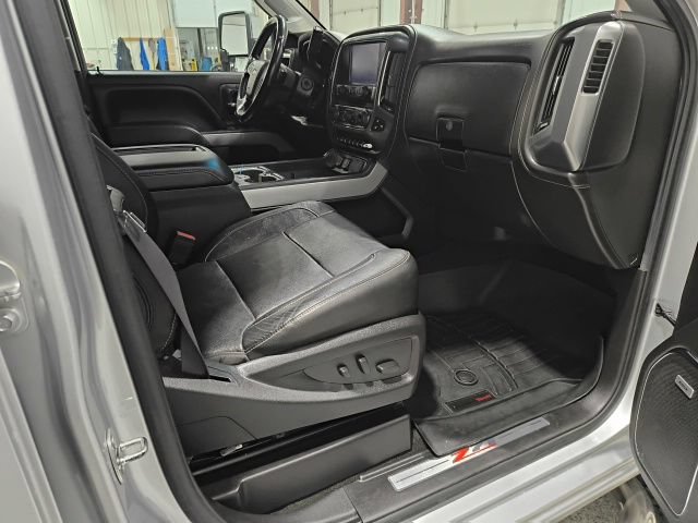 Used 2015 Chevrolet Silverado 2500 LTZ w/ Duramax Plus Package AWD/4WD image 22