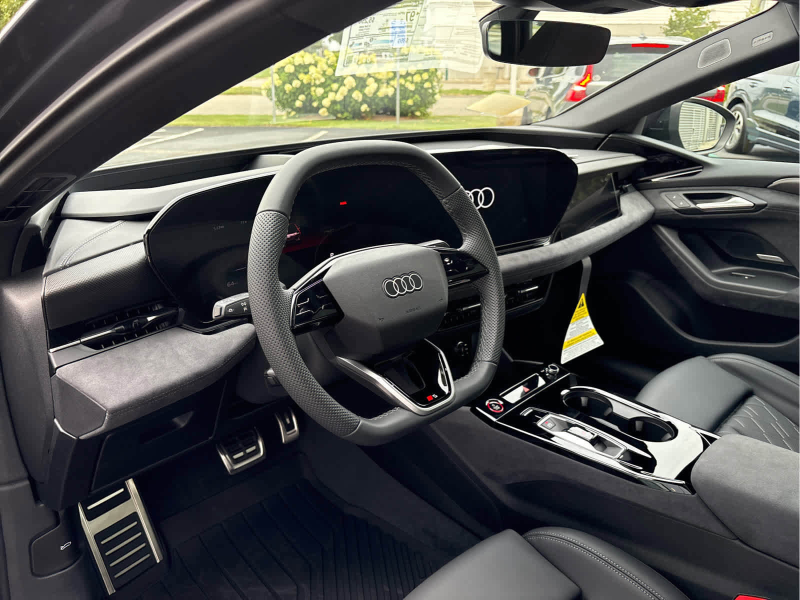 New 2025 Audi S6 e-tron Prestige image 11