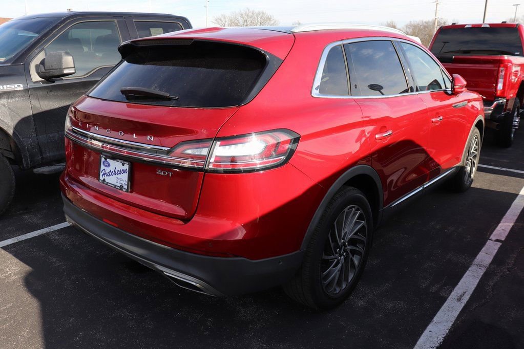 Used 2020 Lincoln Nautilus Reserve image 3