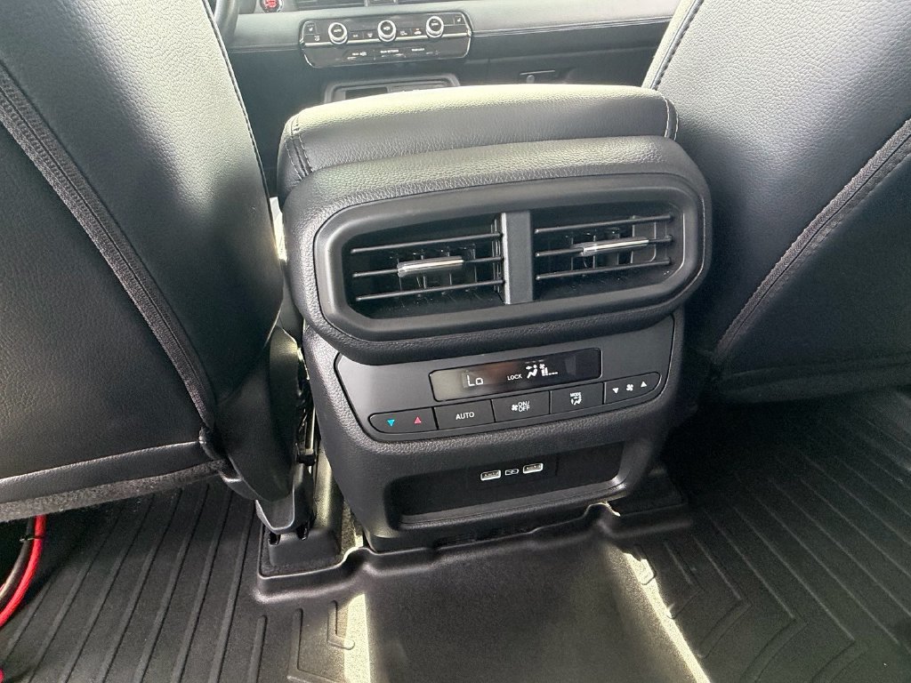 Used 2023 Honda Pilot EX-L image 13