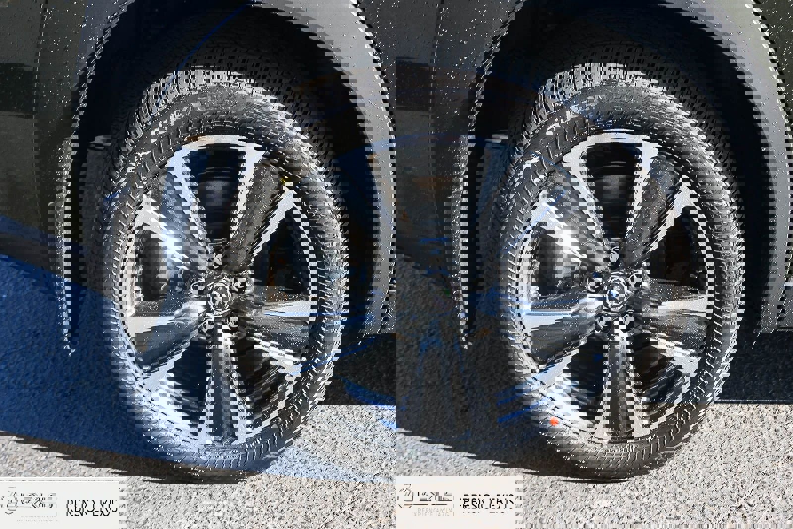 New 2026 Lexus UX 300h FWD image 8