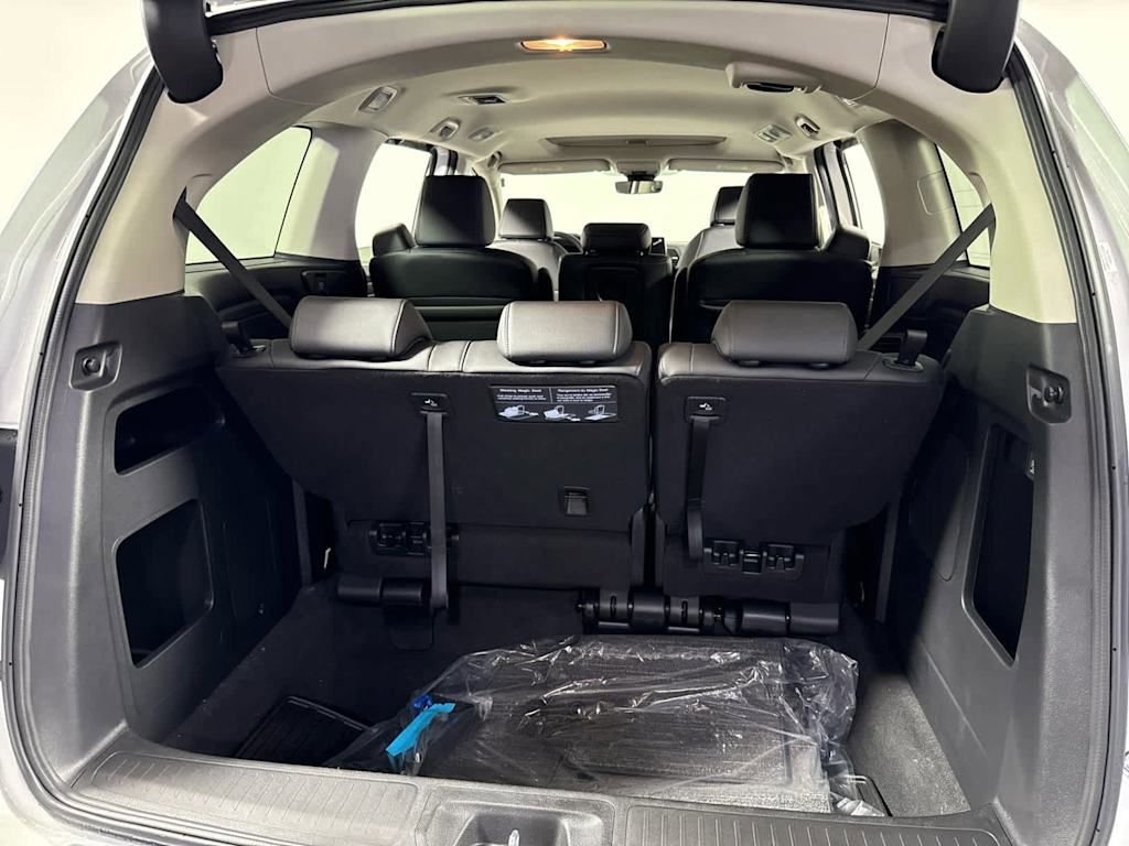 New 2025 Honda Odyssey EX-L image 15