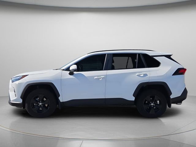 Used 2024 Toyota RAV4 XLE w/ Convenience Package image 3