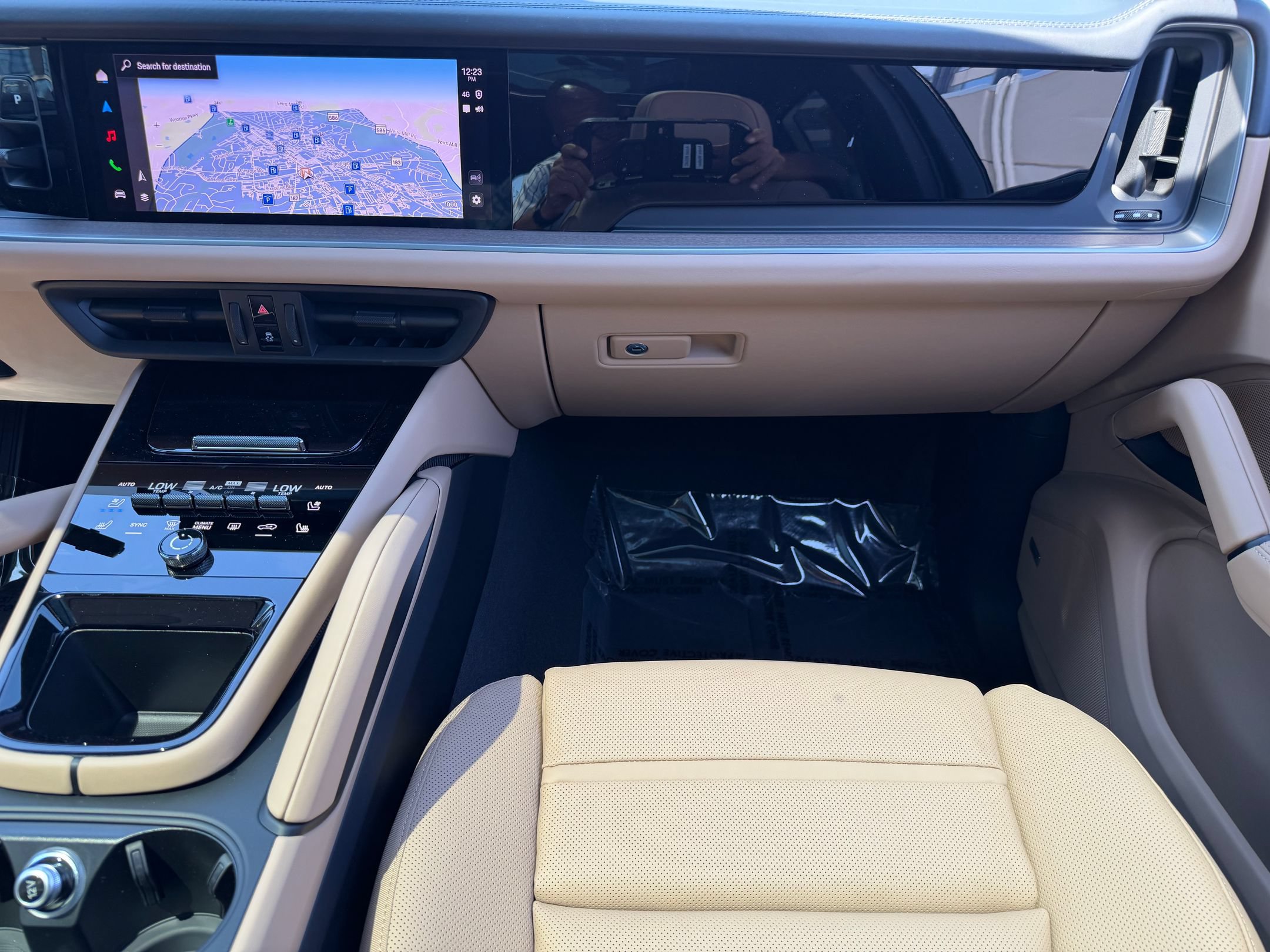 New 2026 Porsche Cayenne E-Hybrid AWD/4WD image 15