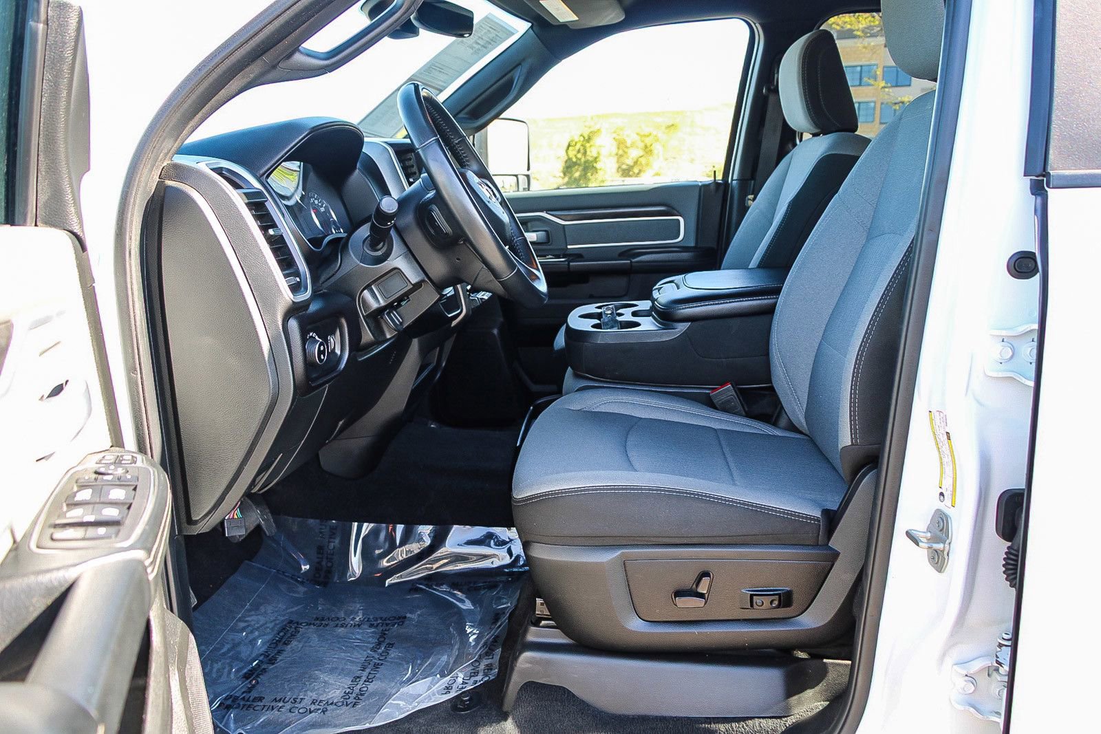 Used 2023 RAM 2500 Big Horn w/ Level 1 Equipment Group image 17