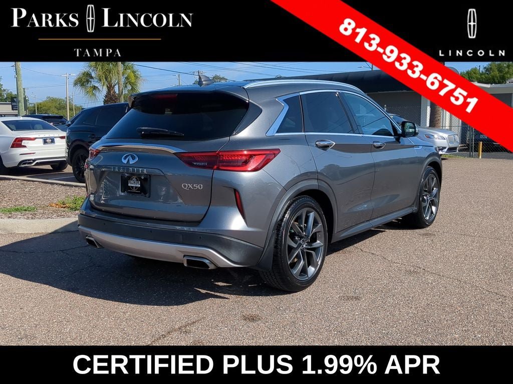 Used 2019 INFINITI QX50 Essential w/ Sensory Package AWD/4WD image 4