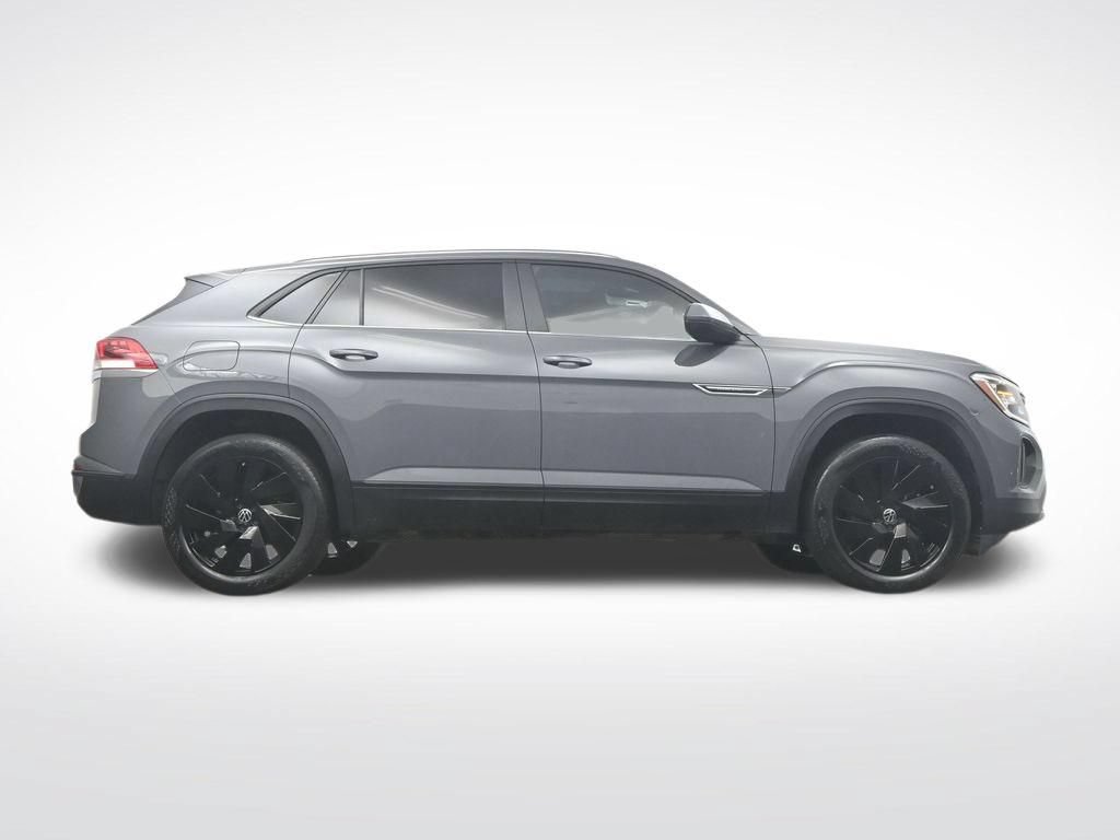 Used 2024 Volkswagen Atlas Cross Sport SE w/ Panoramic Sunroof Package AWD/4WD image 43