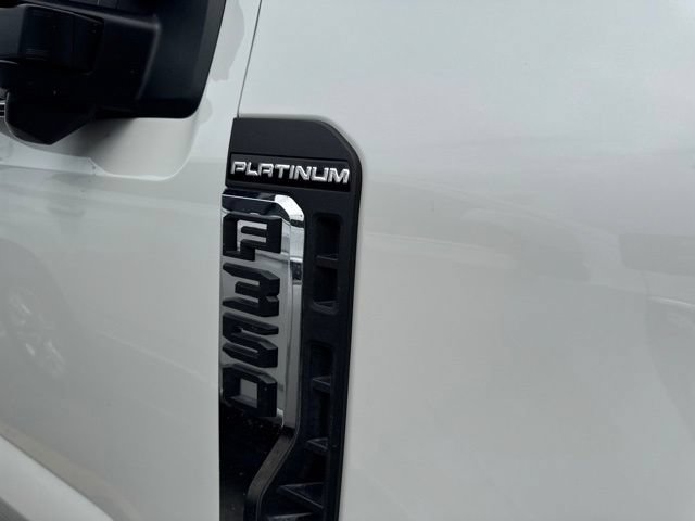 Used 2024 Ford F350 Platinum AWD/4WD image 8