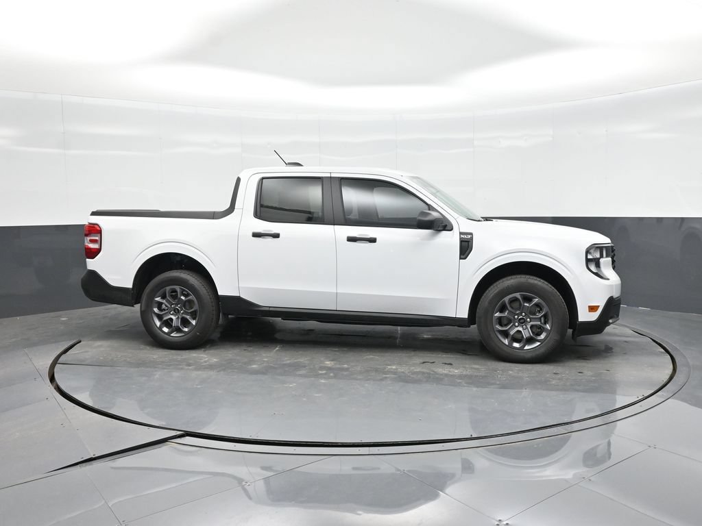 New 2026 Ford Maverick XLT FWD image 11