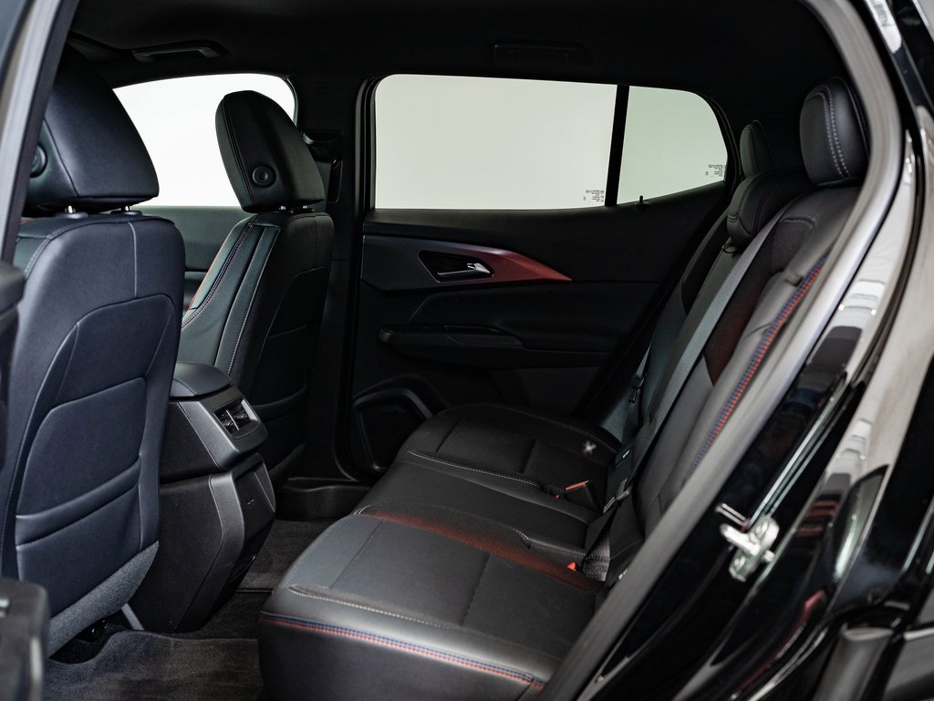 Used 2025 Chevrolet Equinox EV RS image 41