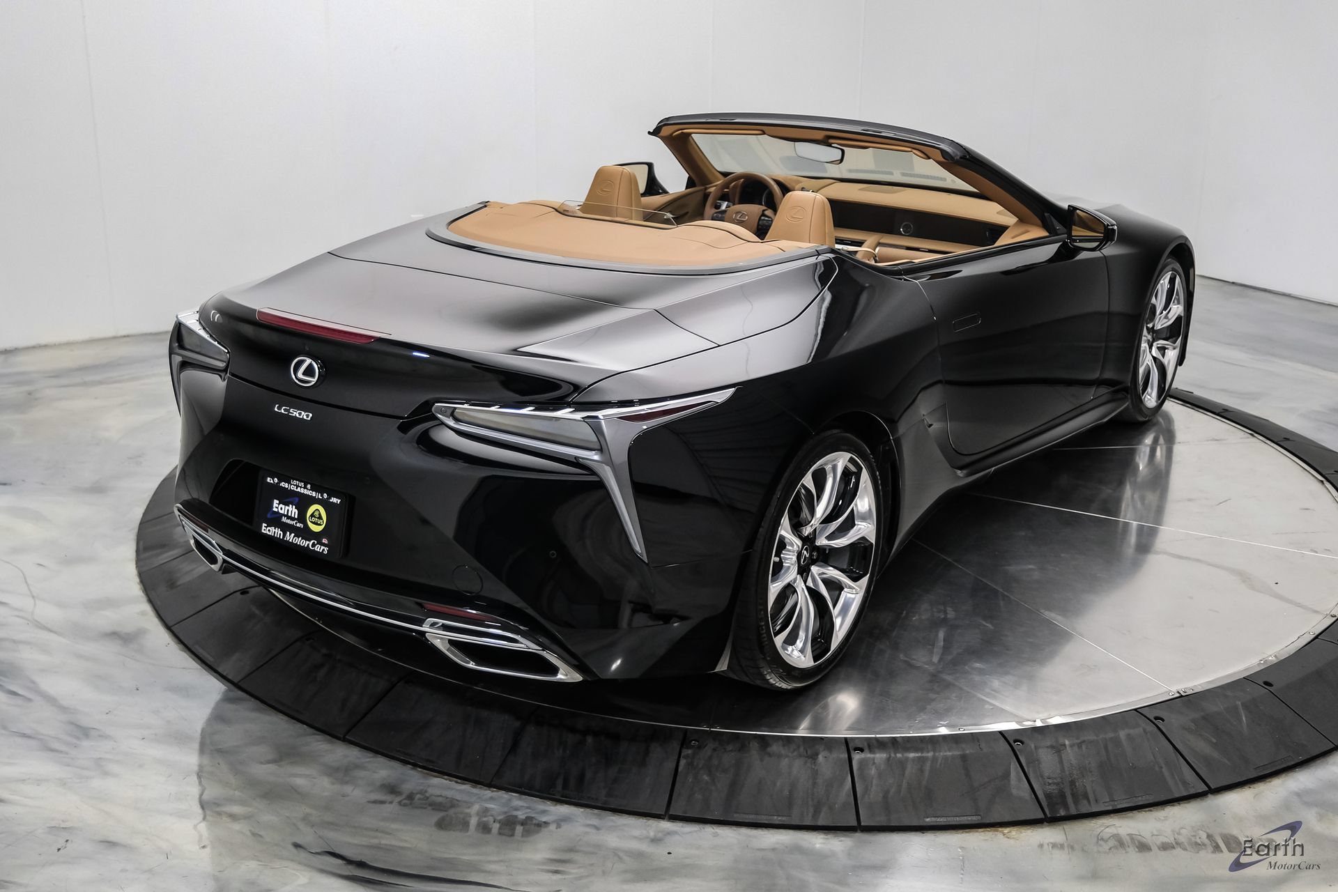 Used 2021 Lexus LC 500 Convertible w/ Touring Package RWD image 22
