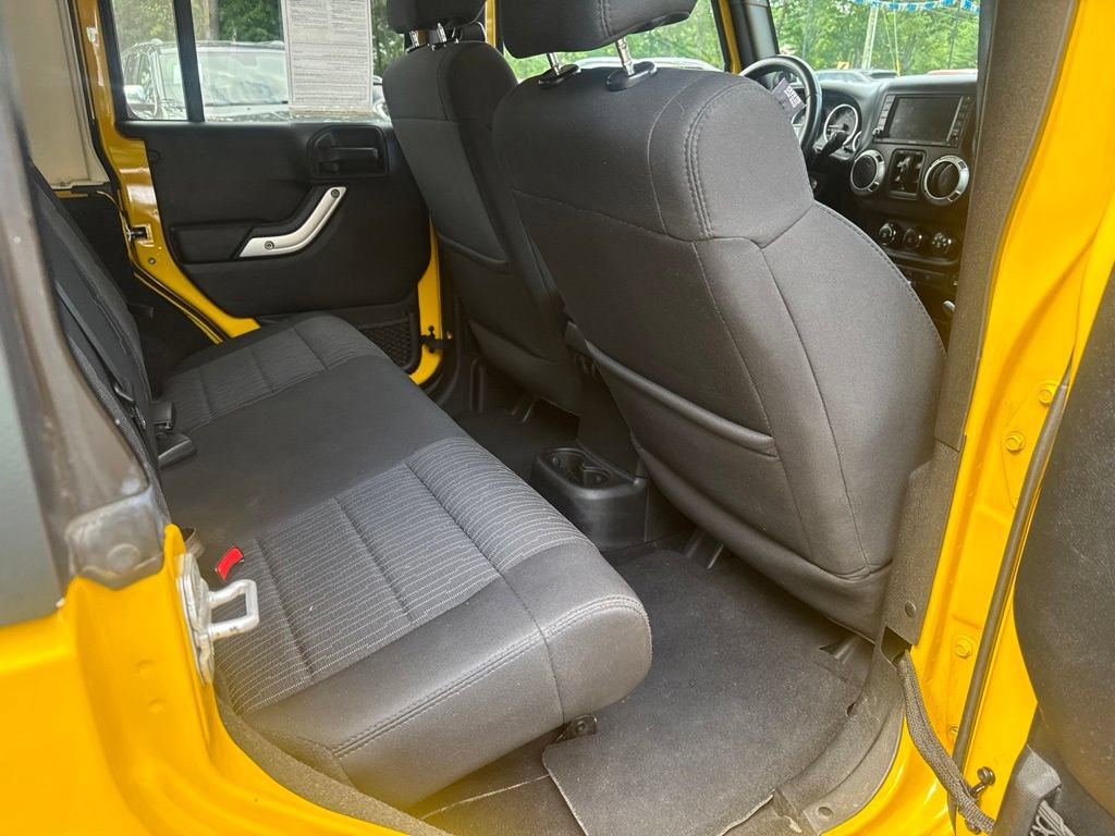 Used 2011 Jeep Wrangler Unlimited Sahara w/ Dual Top Group AWD/4WD image 37