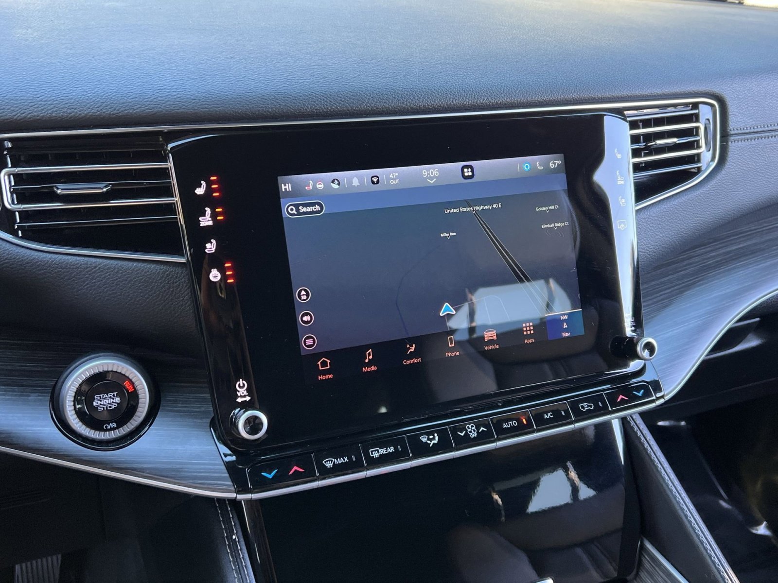 Used 2024 Jeep Wagoneer L Series II w/ Flexible Seating Group image 18