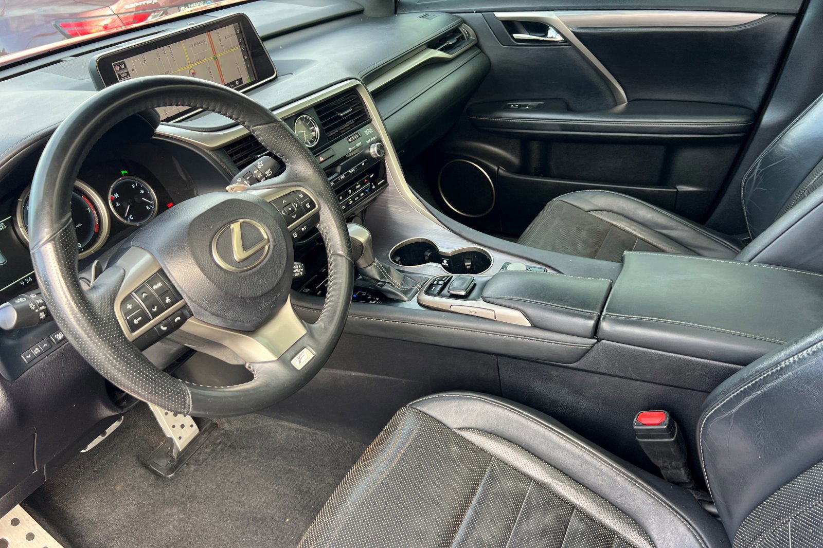 Used 2018 Lexus RX 350 F Sport w/ Cold Area Package image 10