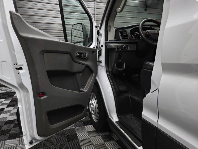Used 2023 Ford Transit 250 Medium Roof AWD image 28