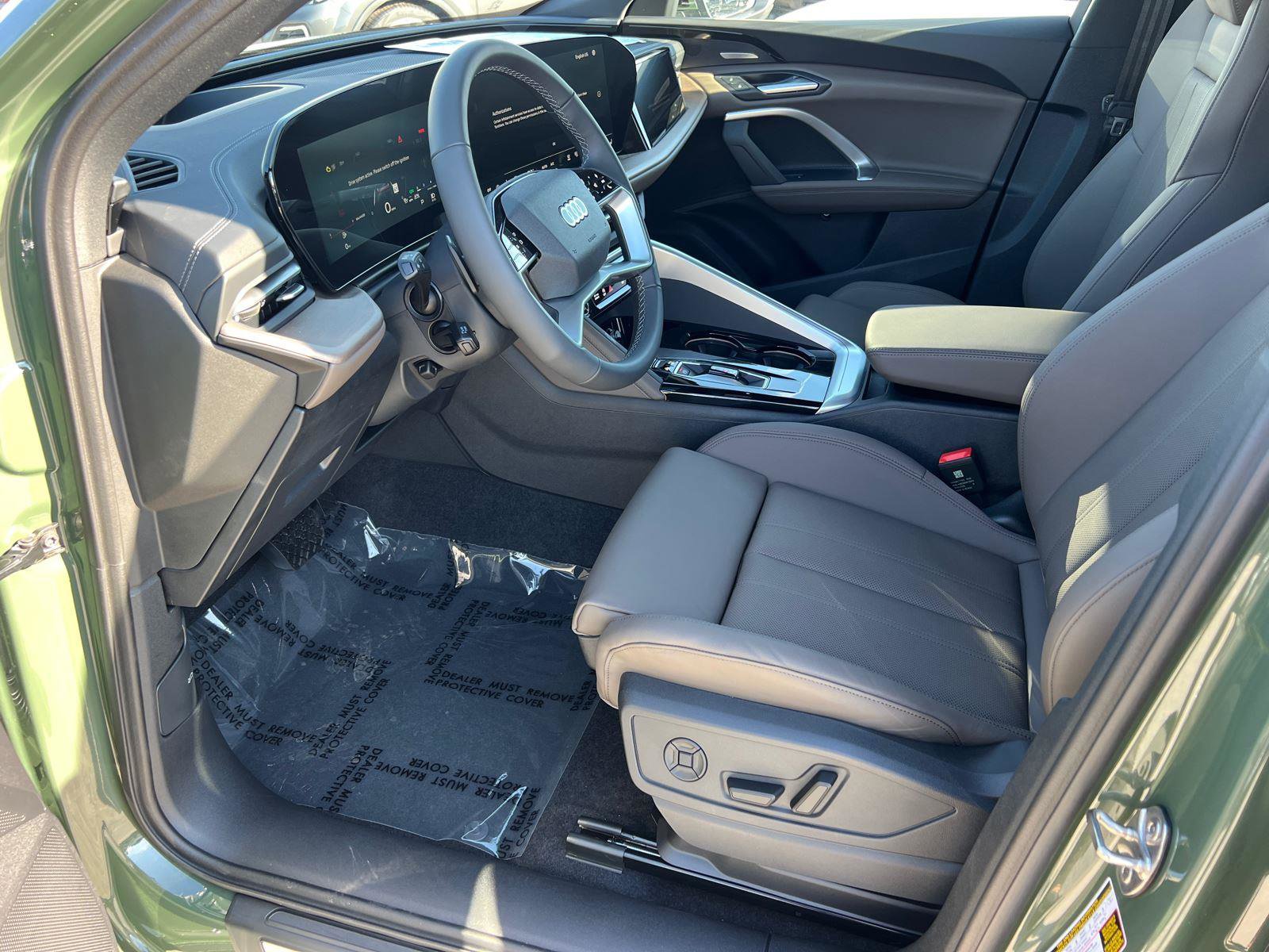 New 2025 Audi Q5 Prestige image 9