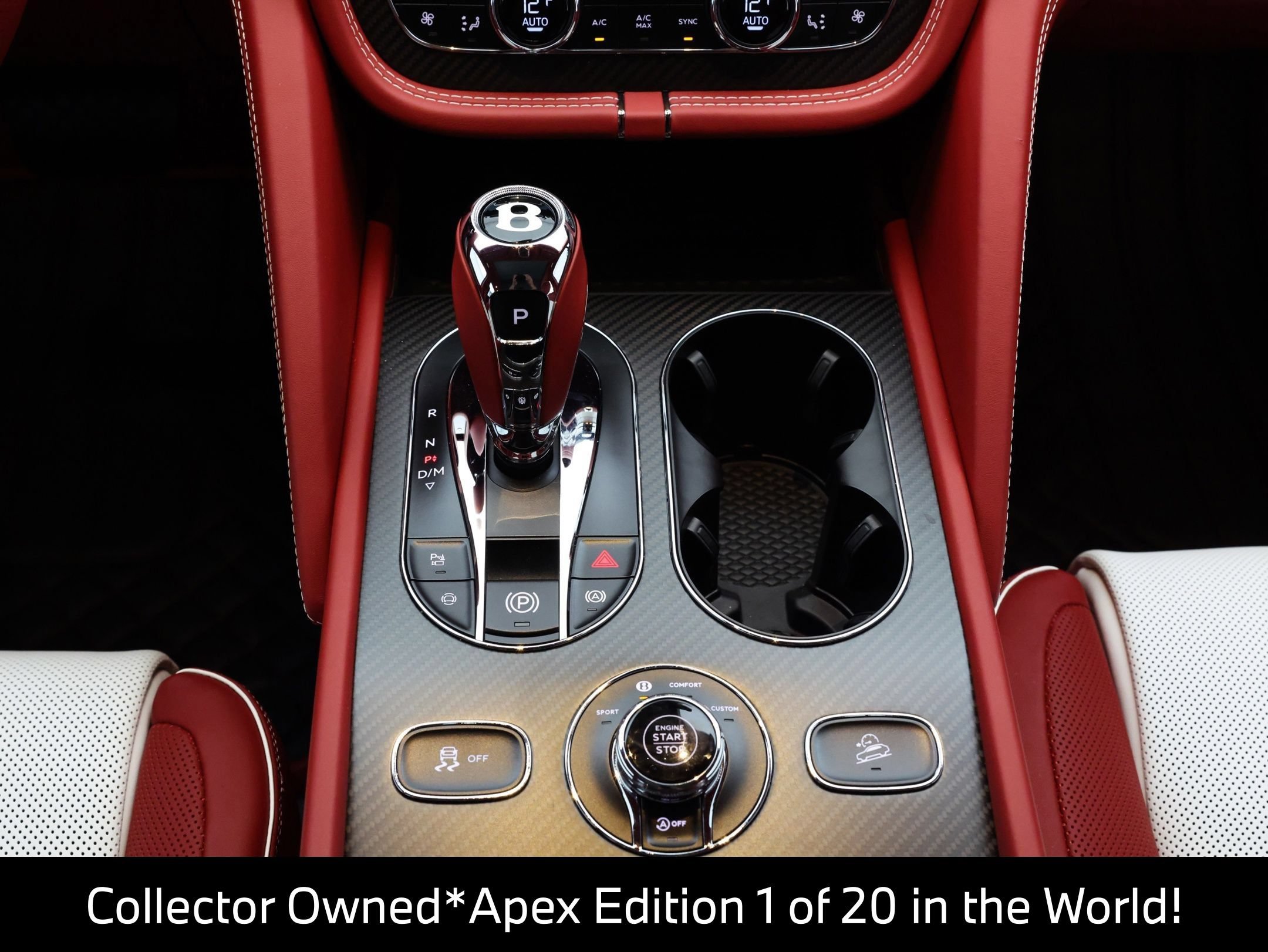Used 2025 Bentley Bentayga AWD/4WD image 40