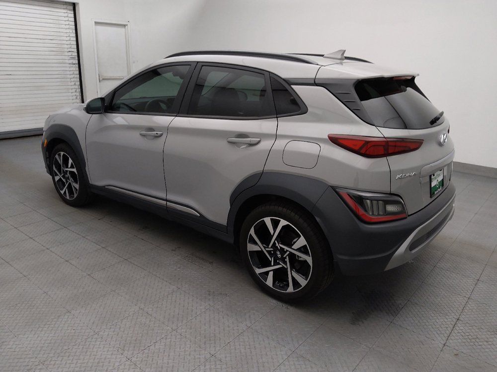 Used 2023 Hyundai Kona Limited FWD image 3