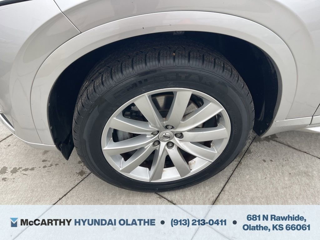 Used 2016 Volvo XC90 T6 Momentum w/ Momentum Plus Package AWD/4WD image 19