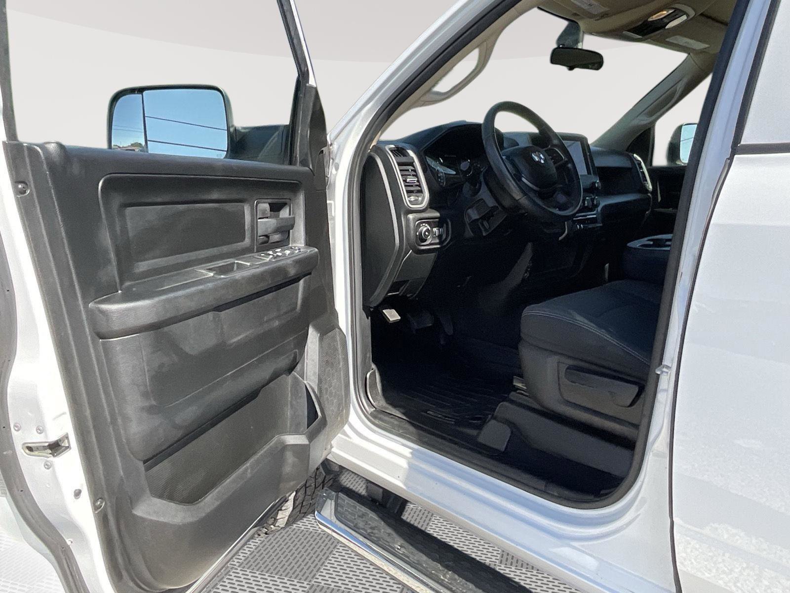 Used 2020 RAM 2500 Tradesman AWD/4WD image 19