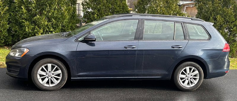 Used 2017 Volkswagen Golf SE FWD image 1