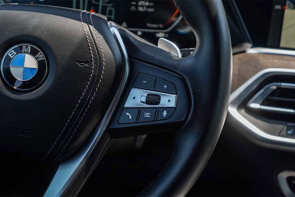 Used 2022 BMW X5 sDrive40i w/ Parking Assistance Package image 17