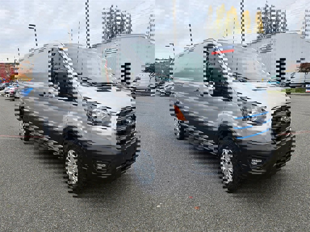 Used 2023 Ford E-Transit Low Roof image 3