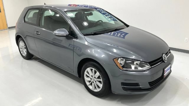 Used 2015 Volkswagen Golf S FWD image 15