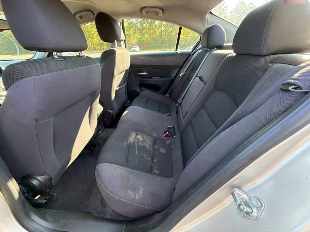 Used 2014 Chevrolet Cruze LT FWD image 23