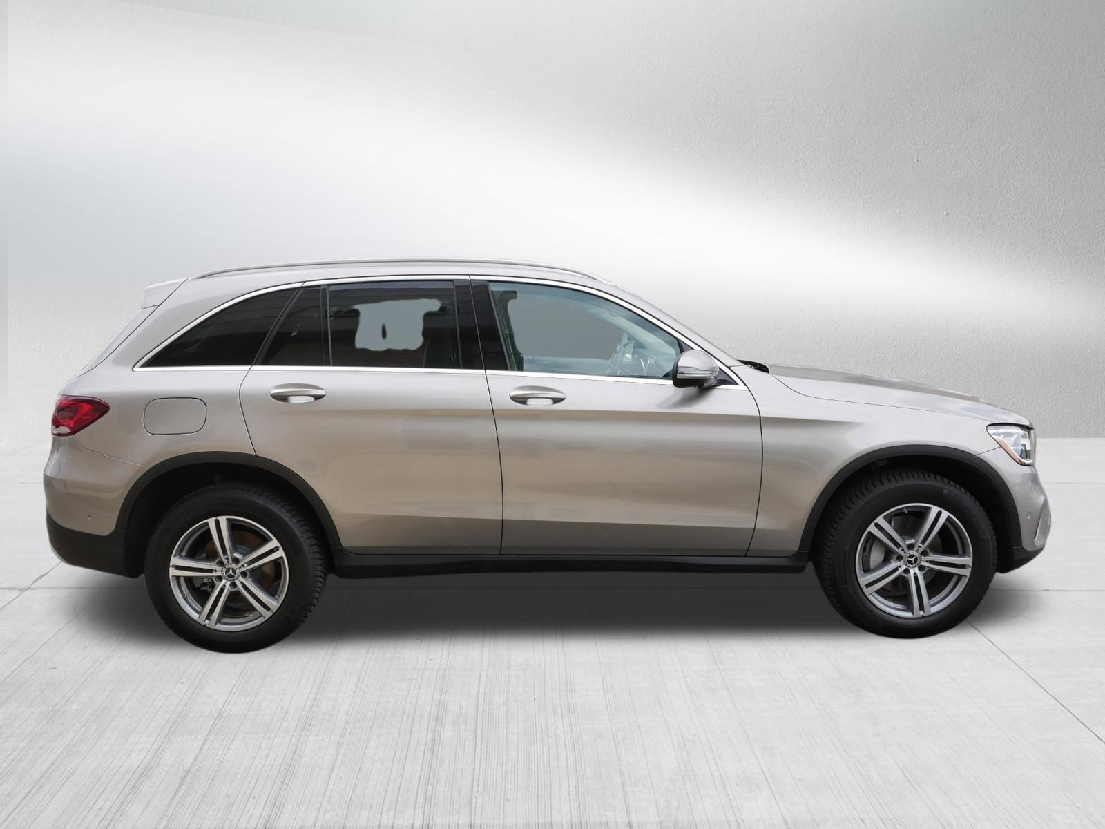 Used 2022 Mercedes-Benz GLC 300 4MATIC image 8