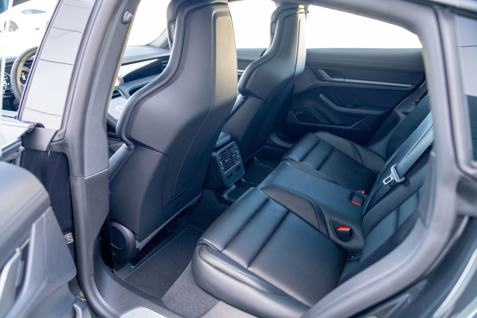 New 2026 Porsche Taycan AWD/4WD image 20