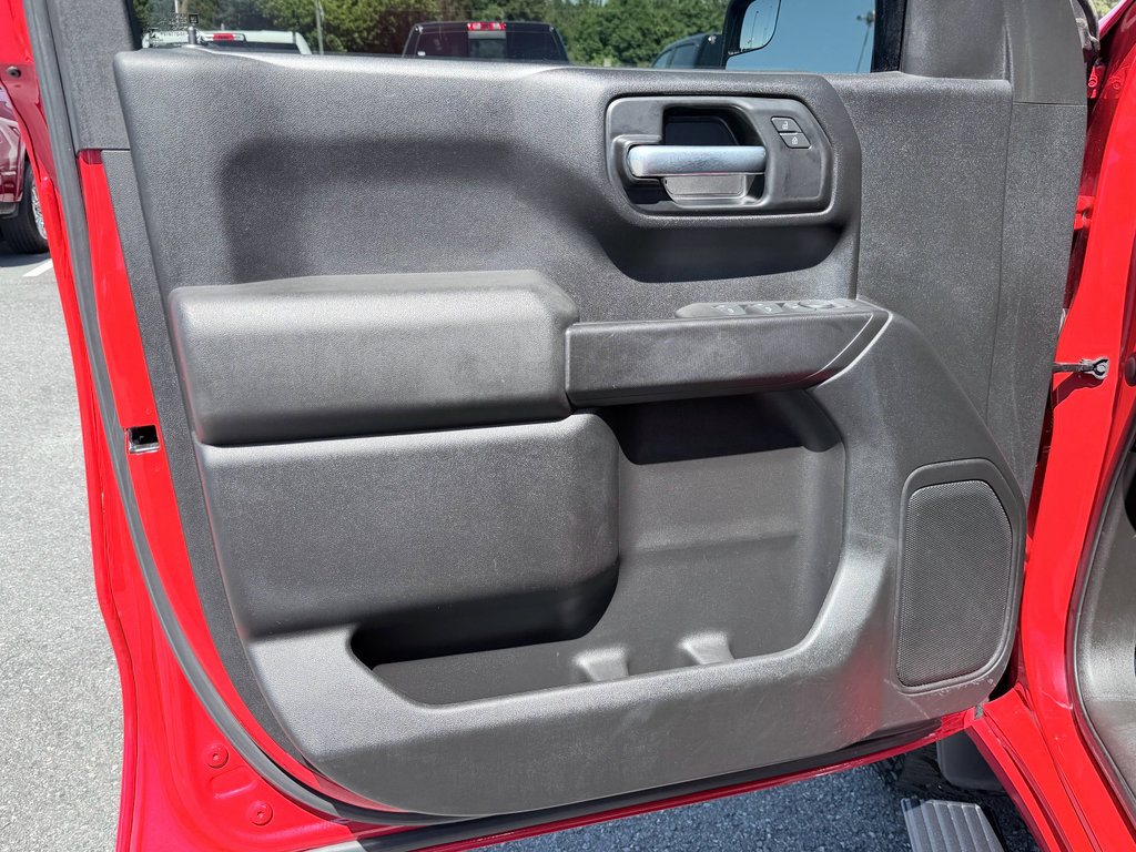 Used 2021 Chevrolet Silverado 1500 Custom Trail Boss w/ LPO, Dark Essentials Package AWD/4WD image 28