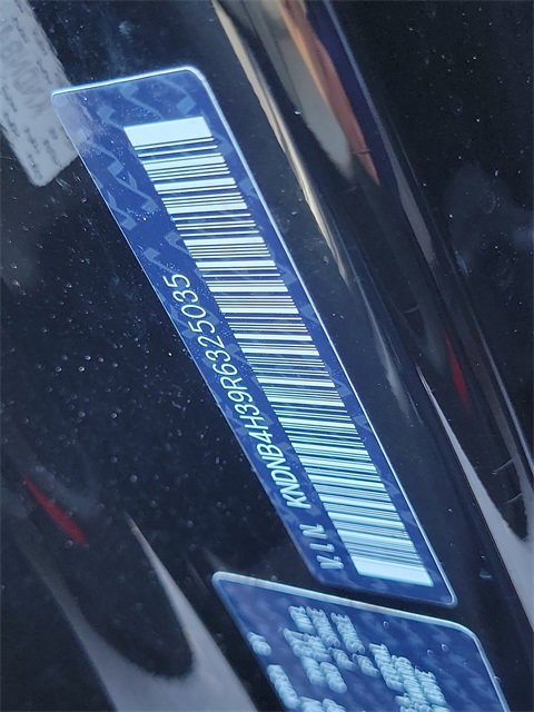 Certified 2024 Kia Carnival LX image 31