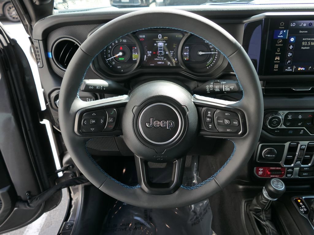 Used 2025 Jeep Wrangler Unlimited Rubicon 4xe w/ Safety Group image 19