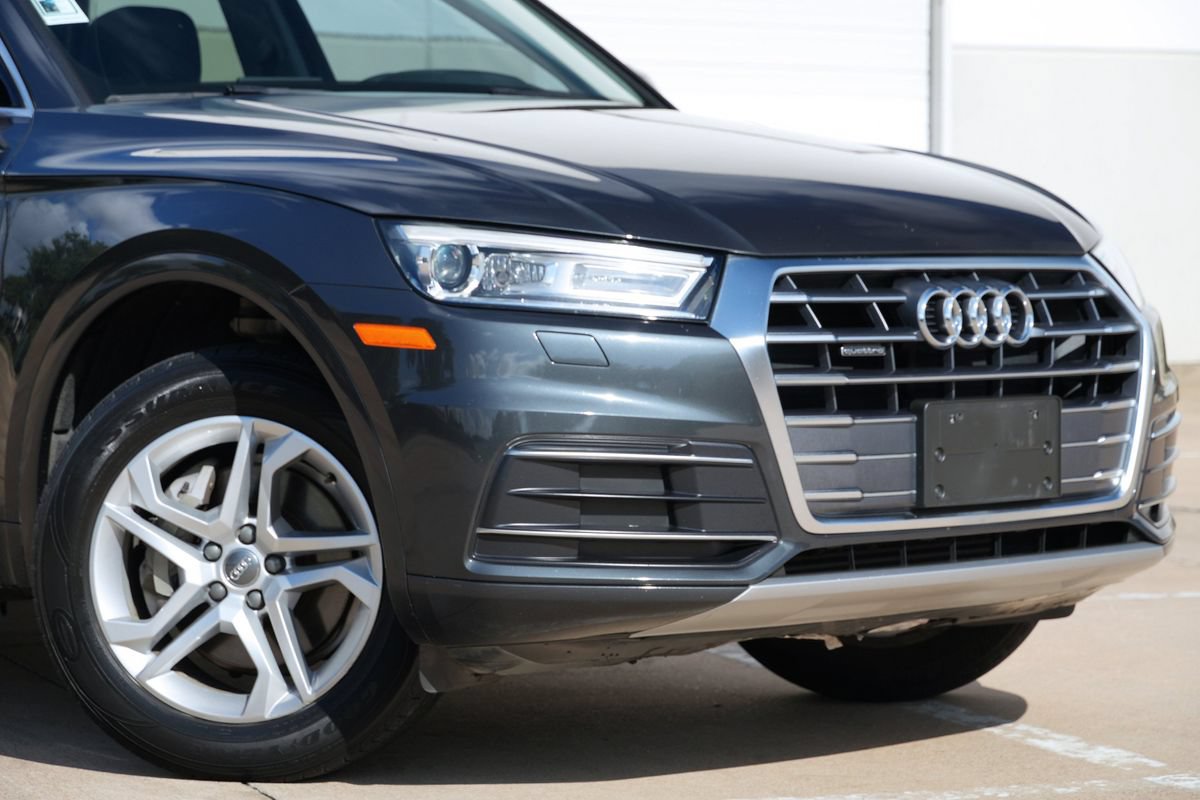 Used 2019 Audi Q5 2.0T Premium w/ Convenience Package AWD/4WD image 18