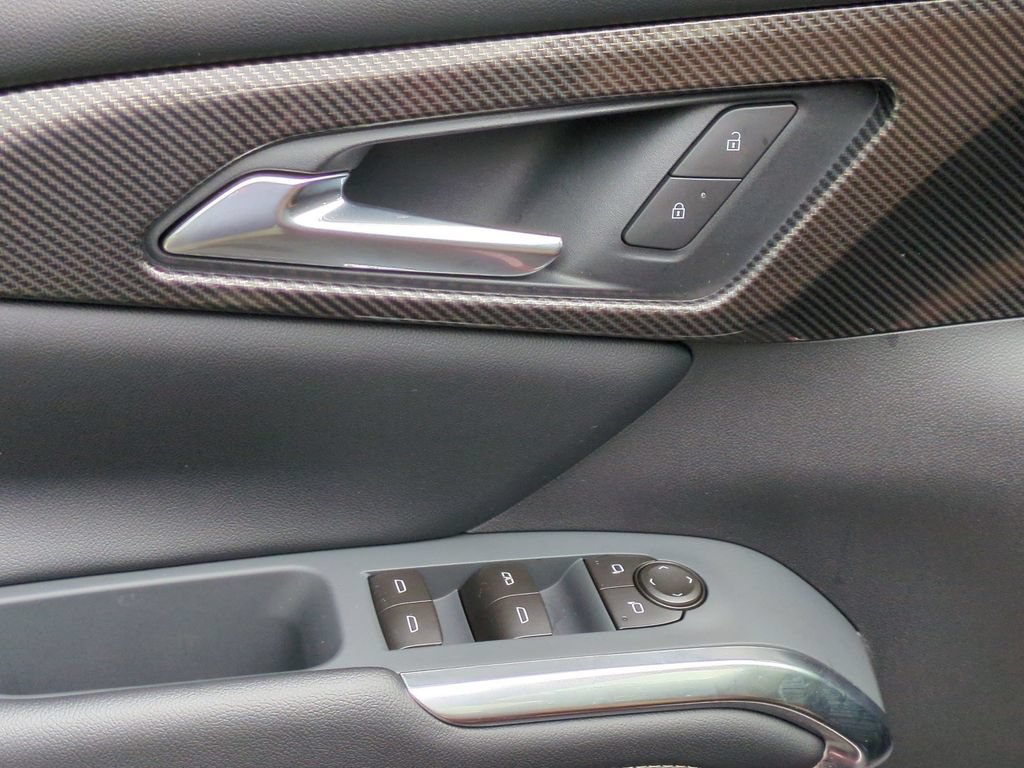 New 2027 Chevrolet Traverse Z71 w/ Driver Confidence Package AWD/4WD image 14