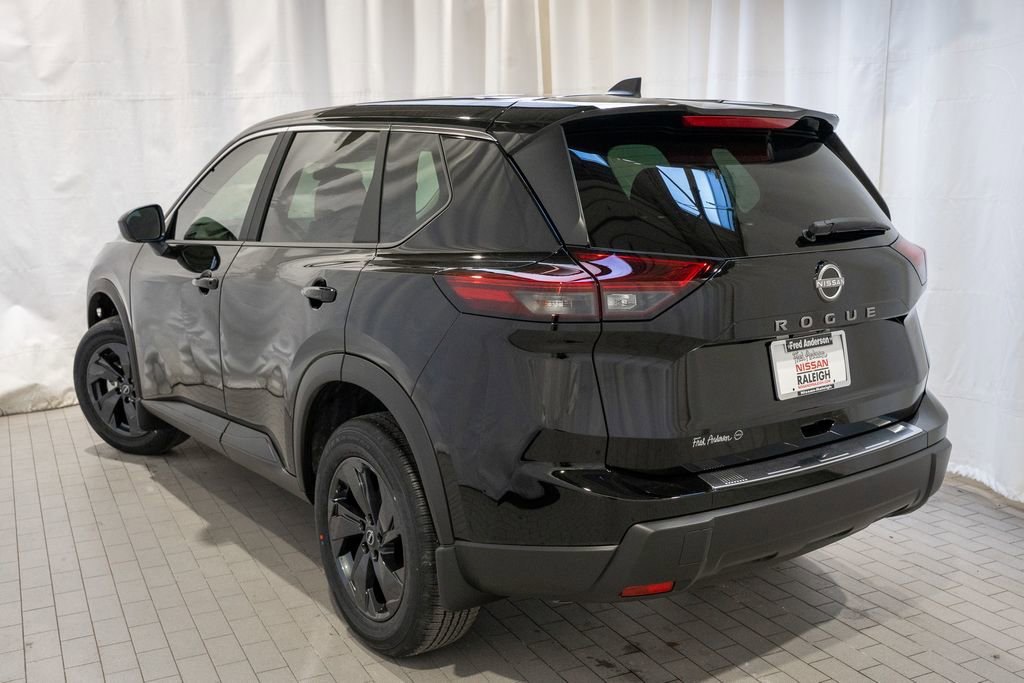 New 2026 Nissan Rogue SV image 4